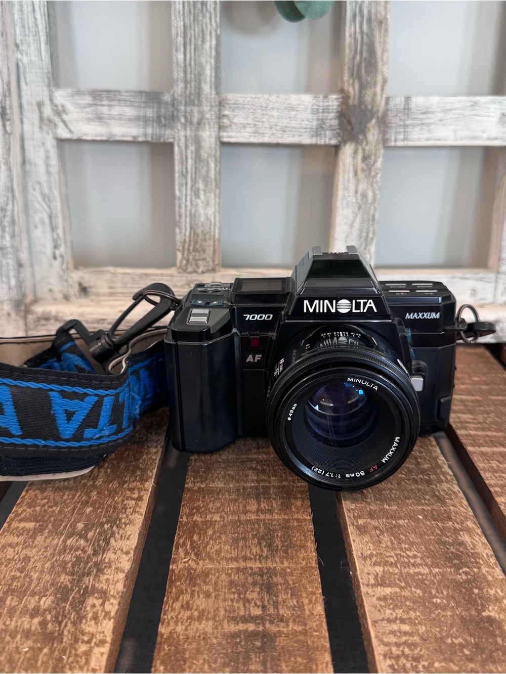Minolta Maxxum 7000 w/ Minolta AF 50mm F 1.7 lens, and Minolta AF 75mm to 300mm